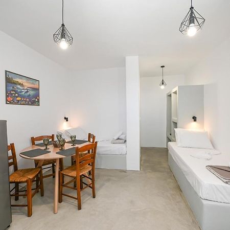 Aesthetic View Apartments Arnados Ngoại thất bức ảnh